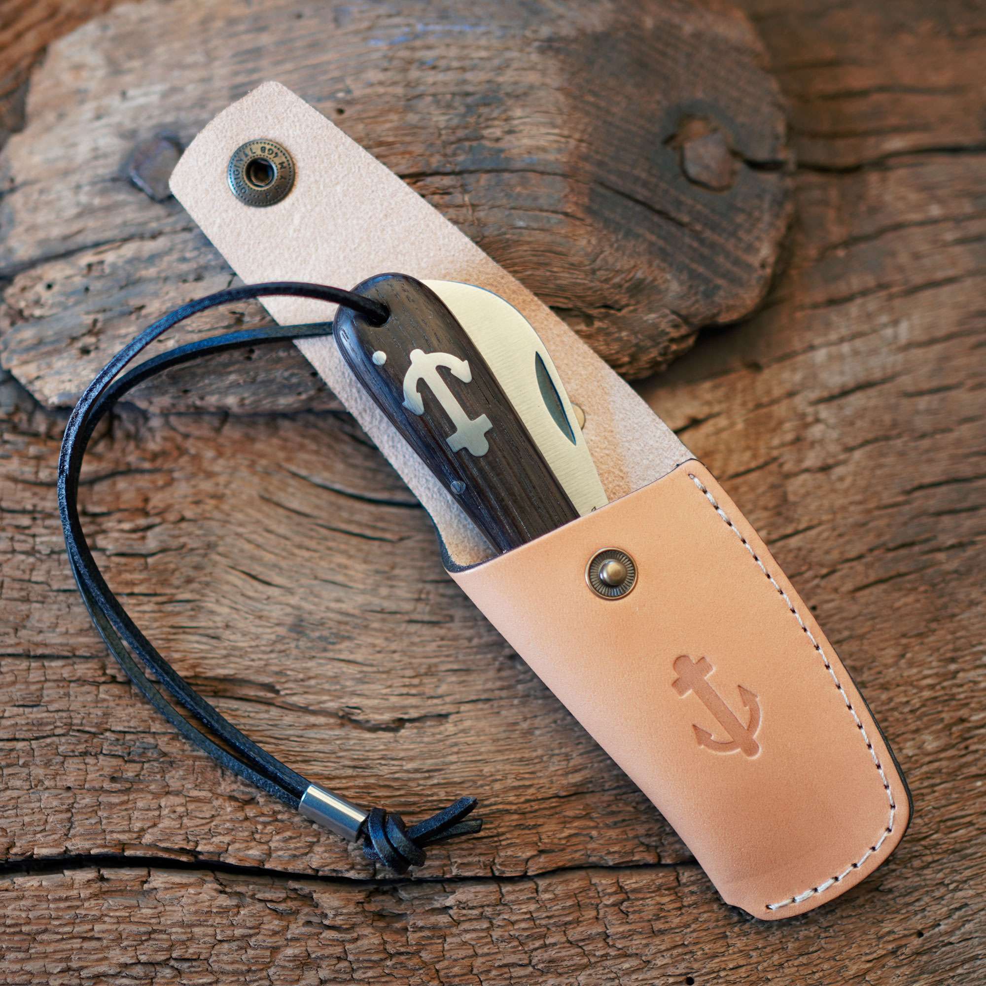 Ankermesser Räuchereiche klein OTTER Ankermesser Räuchereiche klein – Taschenmesser aus Solingen – Ansicht 3