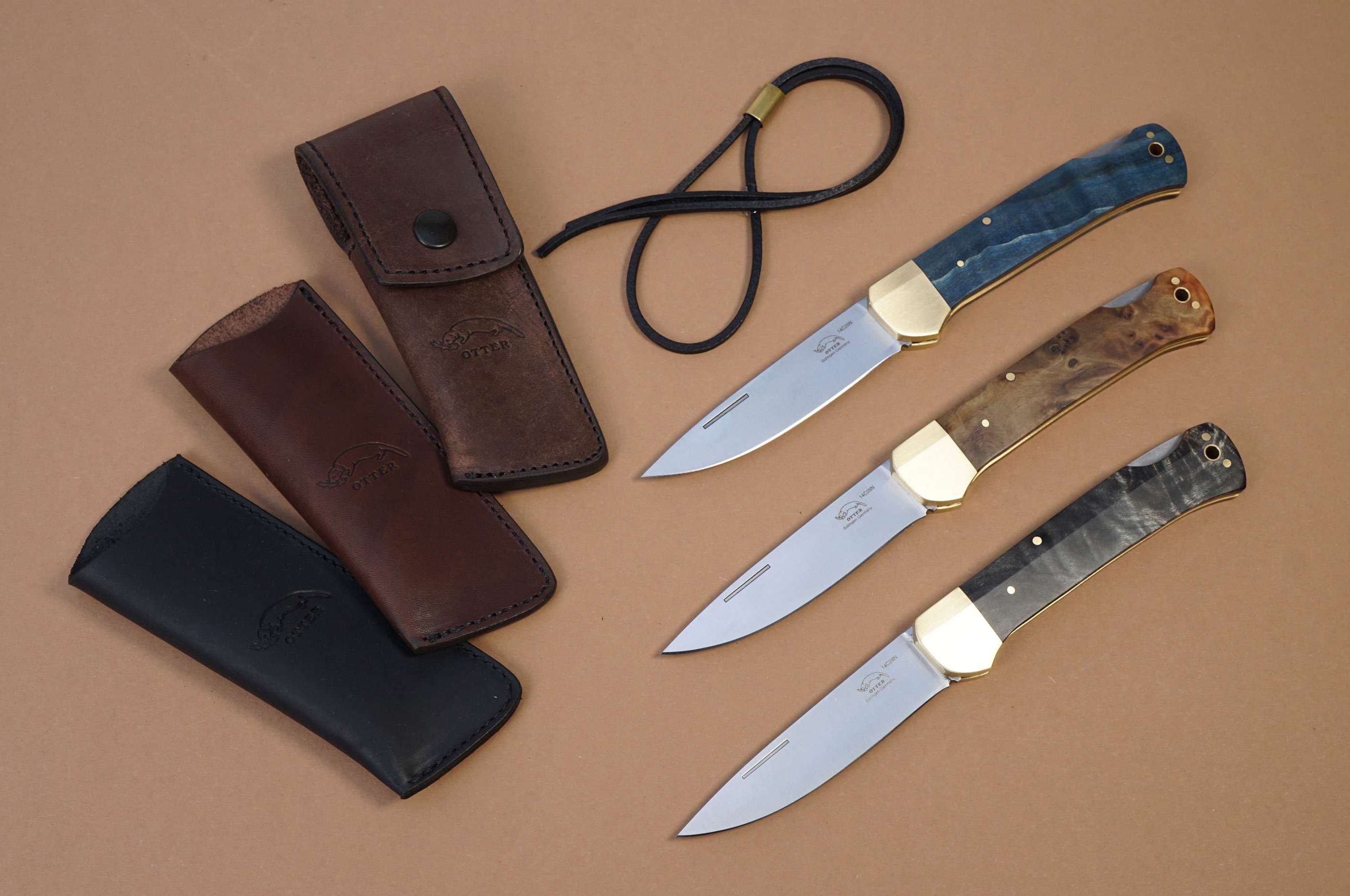 OTTER "Finn" stabilised poplar blue OTTER "Finn" stab. Pappel schwarz – Messer aus Solingen – Ansicht 2